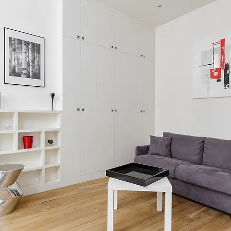 Apartment Gravilliers 34 *